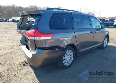 2013 Toyota Sienna Xle 7 Passenger from USA, damaged, VIN 5TDDK3DC4DS067494